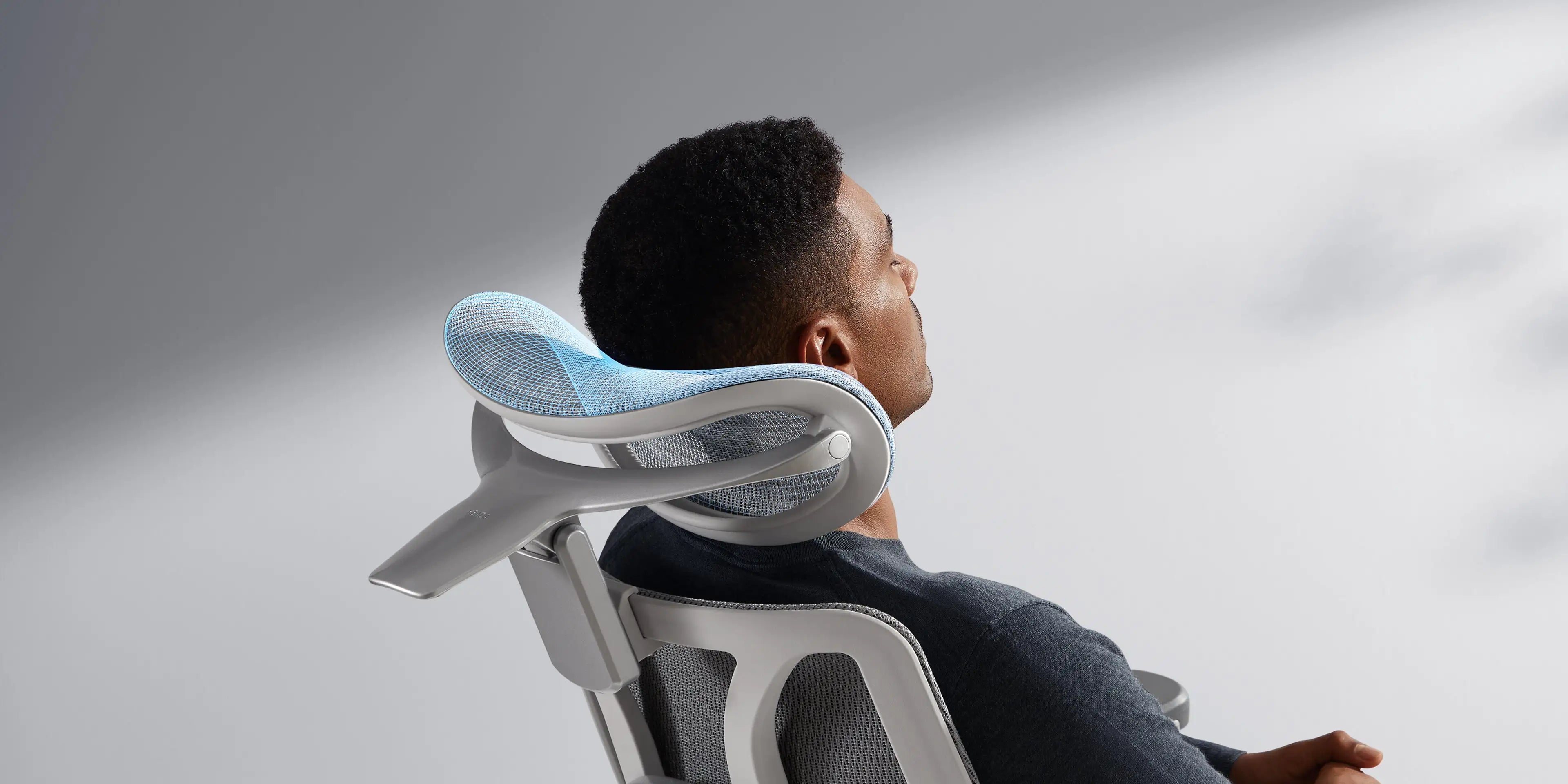 Pro-Level 4D Adjustable Ergonomic Support