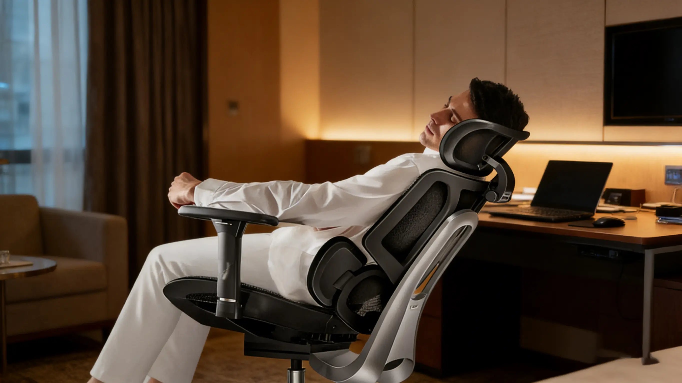 Ergo Select ergo office chair featuring a 140-degree deep recline for ultimate spinal decompression.