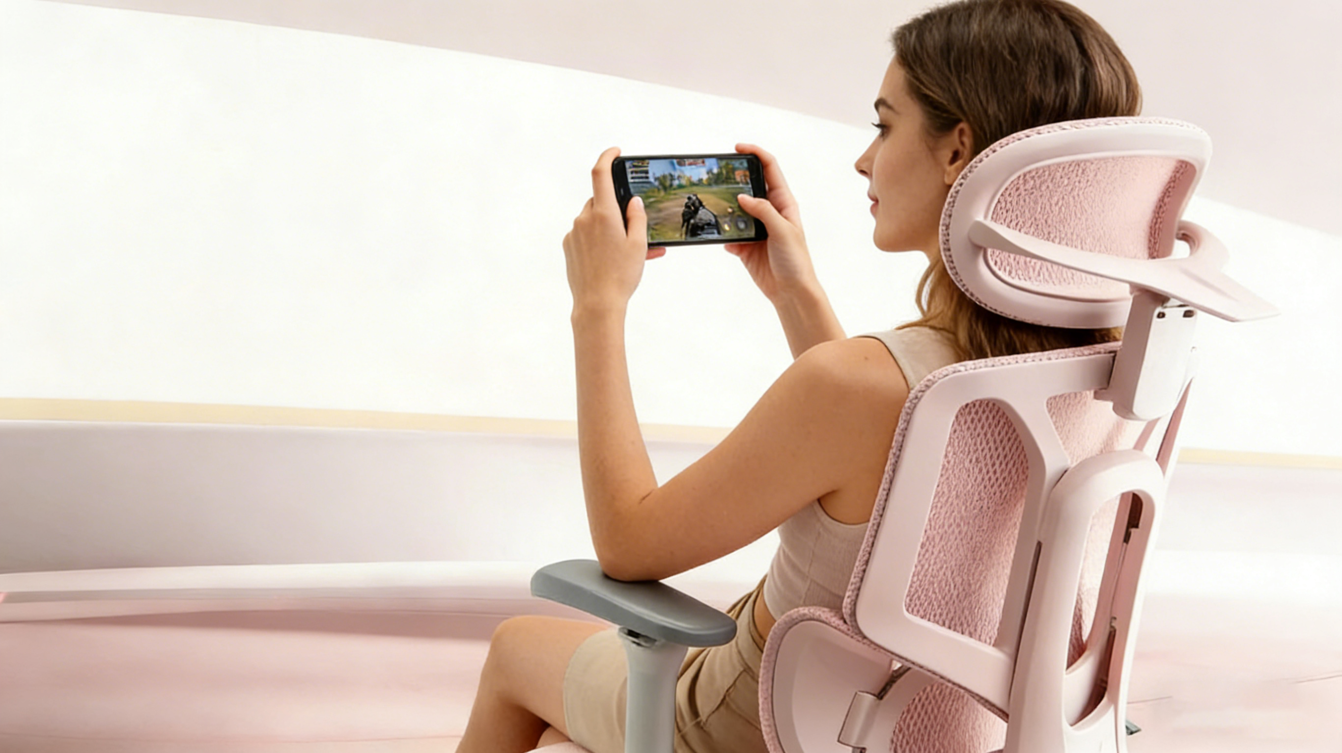 Full 150 degree recline feature of the pink gaming armchair