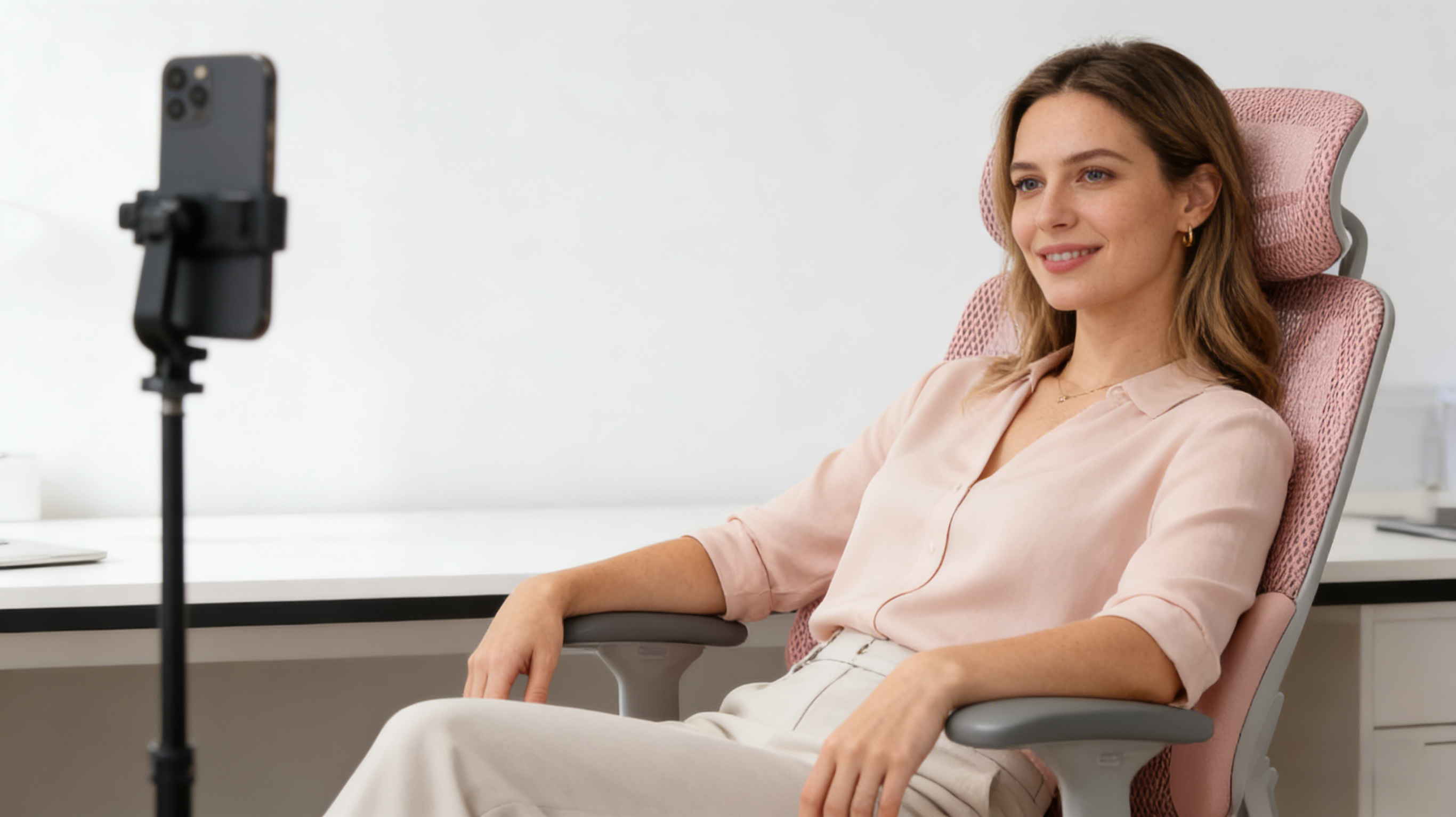Adjustable armrests of an ergonomic chair supporting an educator's workflow