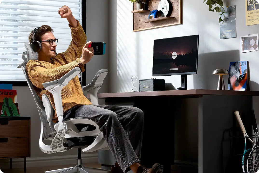 Instagram vs. Reality: How to Style and Photograph Your Ergonomic Workspace