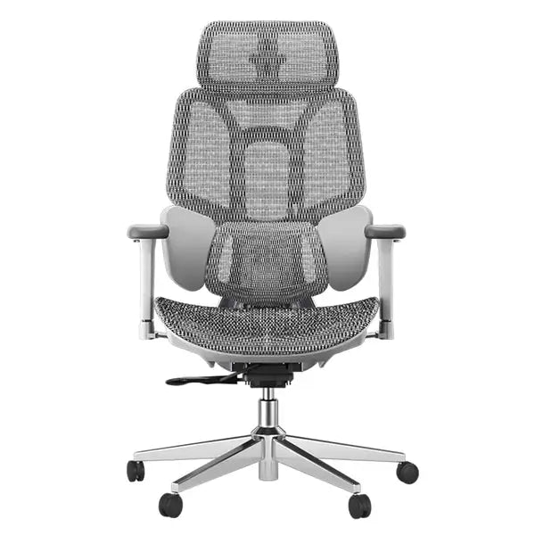 Ein gesunder Arbeitsplatz mit Stehpult und hochwertigem ergonomischen Bürostuhl.