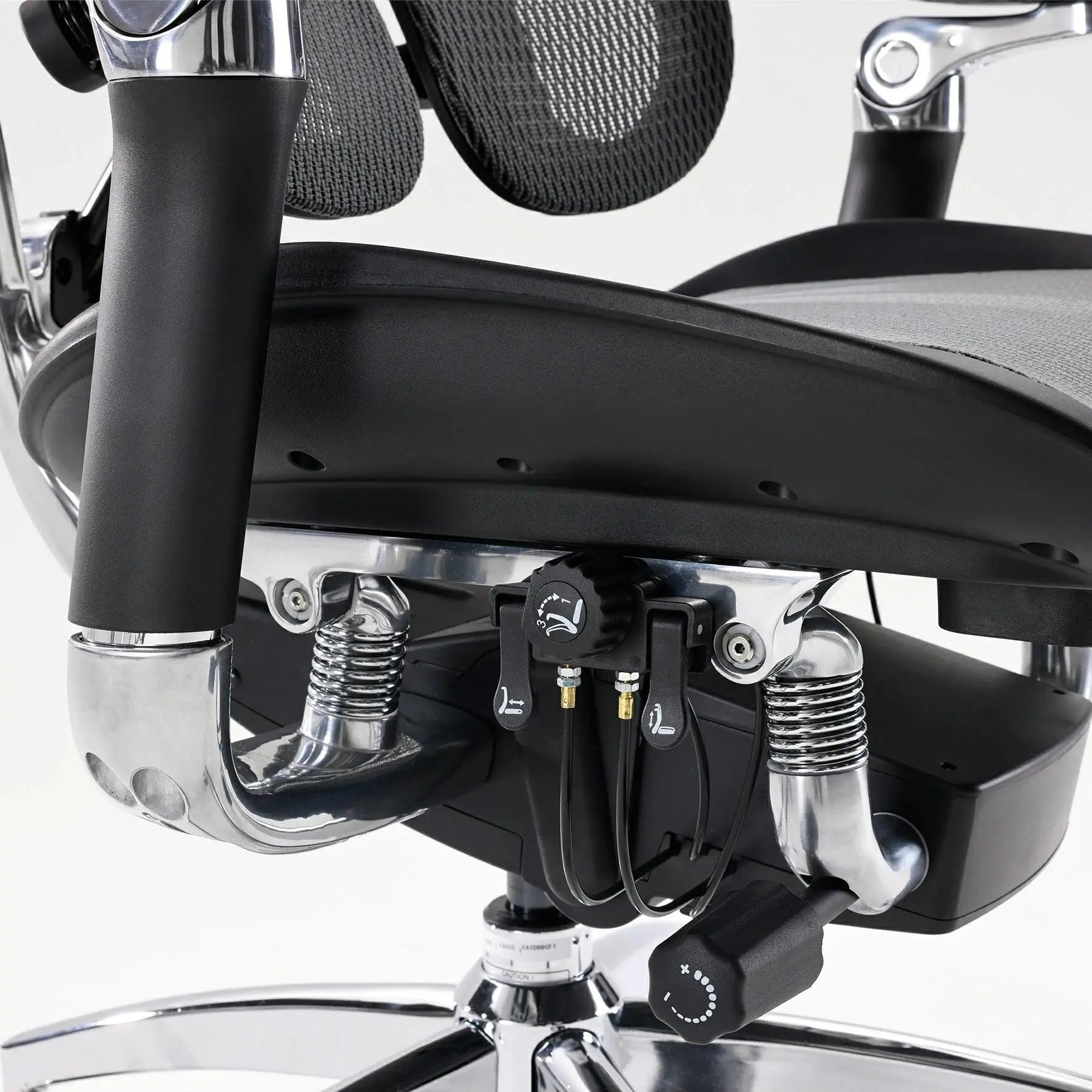 Modern black ergonomic office chair optimized for professional workspaces, combining high-end aesthetics with ergonomic science.